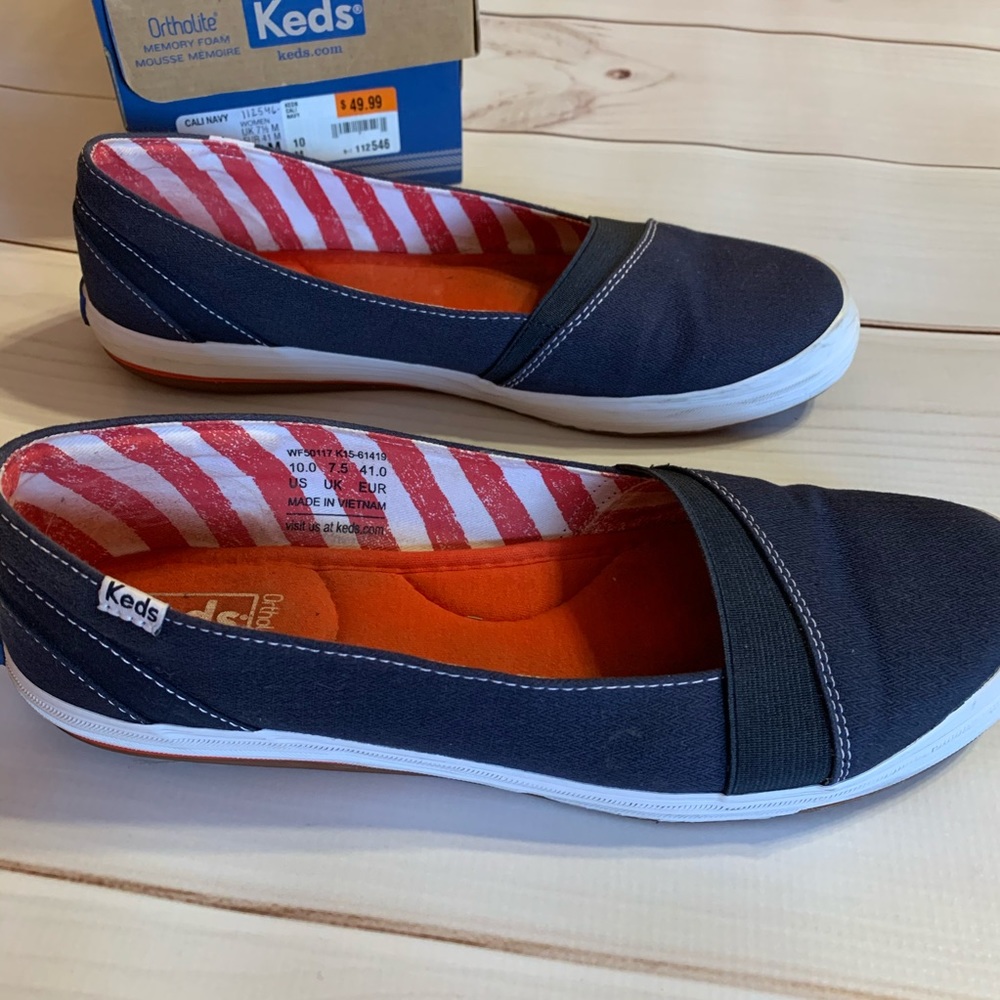 Keds Women’s sz 10 navy skimmer slip on sneaker
